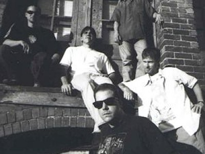 MOSSBACK | RockUnderground.TV